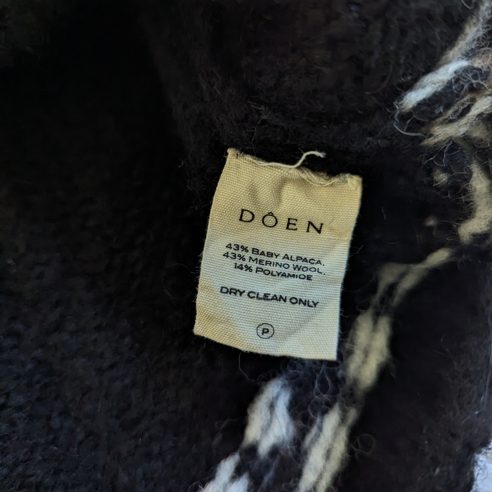 Sold! Doen Clarke Cardigan - Picture 4 of 5